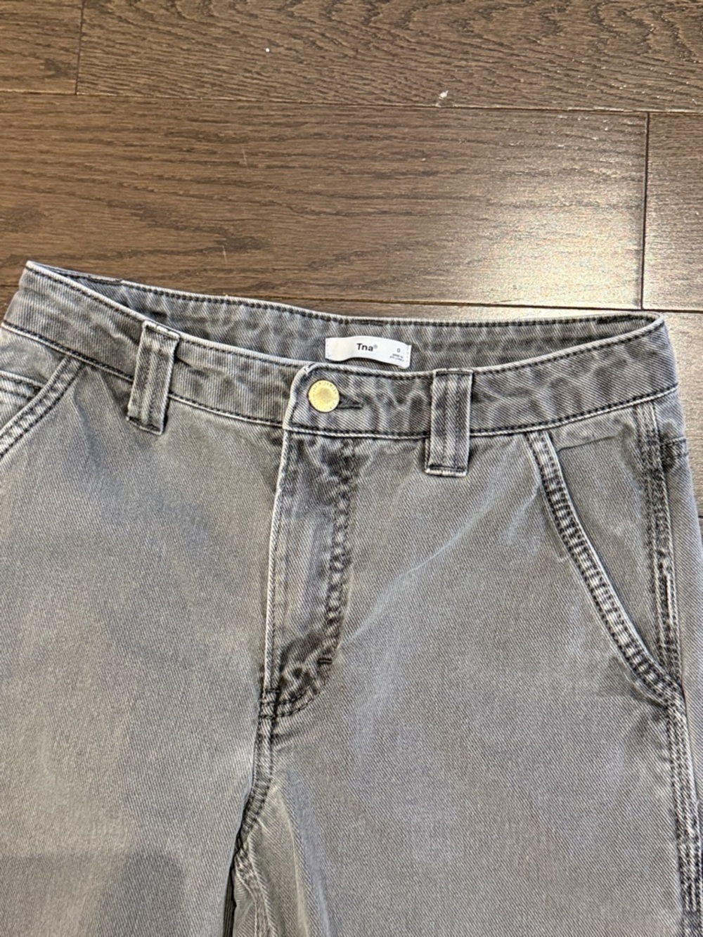 TNA faded black denim wide leg jeans size 0 - Picture 2 of 5